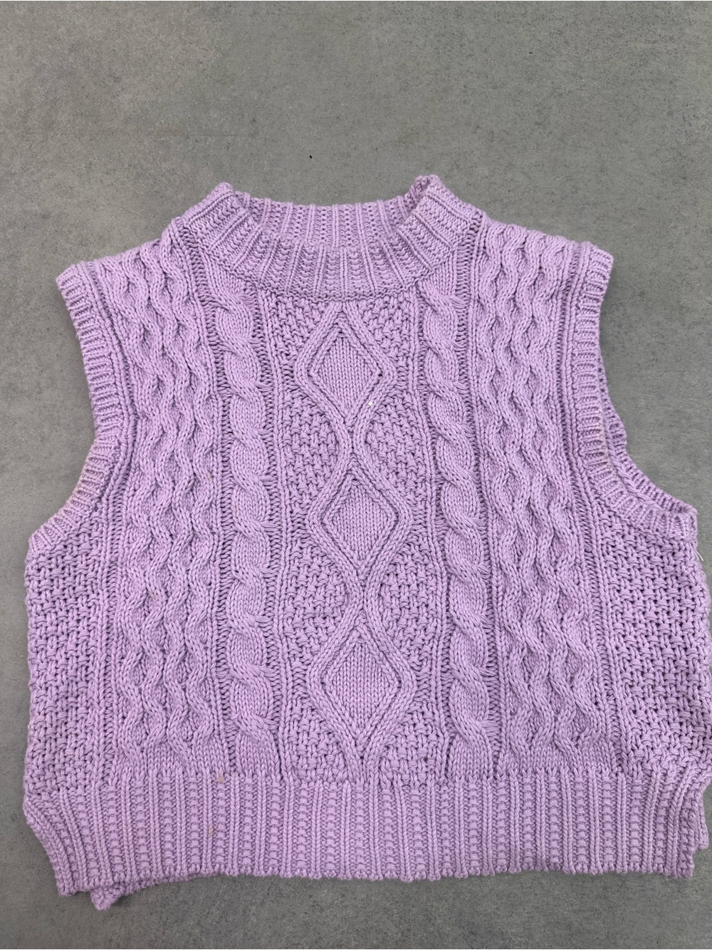 Lilac Cable Knit Sleeveless Sweater Vest